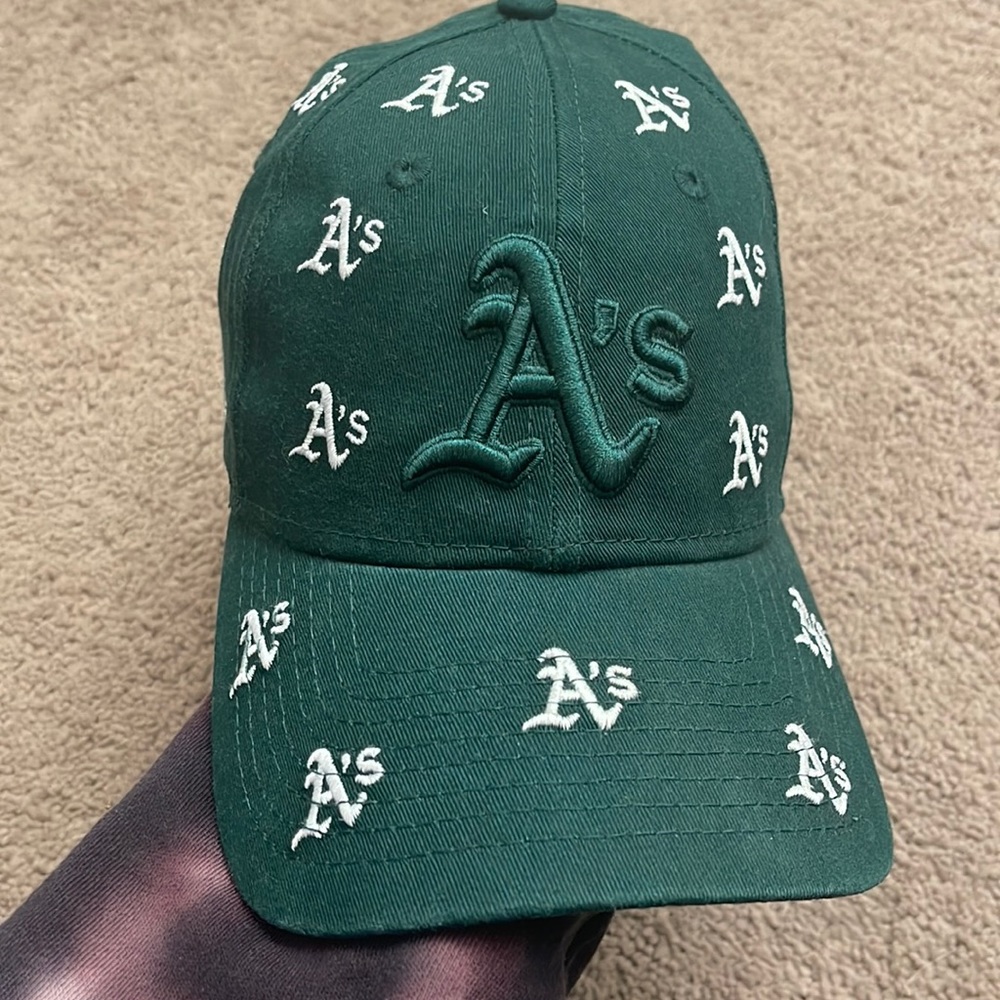 brand New never worn 97’ Oakland As hat